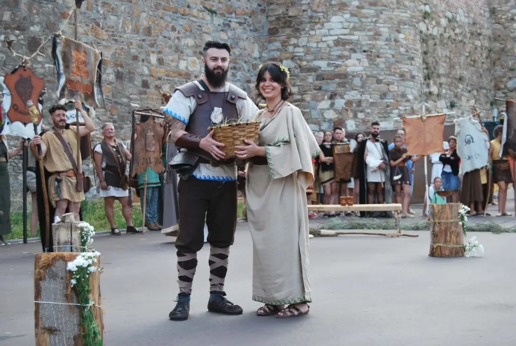 Acto de la Boda Astur en el Campamento
