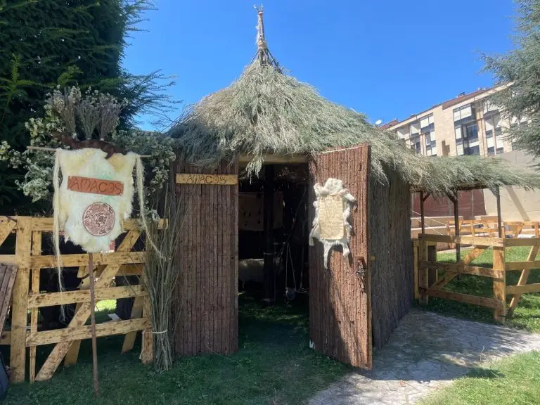 Caseta Astur en el Campamento Romano en Astorga